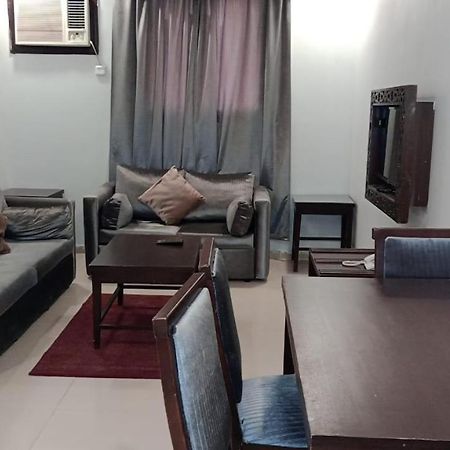 In Taibah Aparthotel Μεδίνα Εξωτερικό φωτογραφία