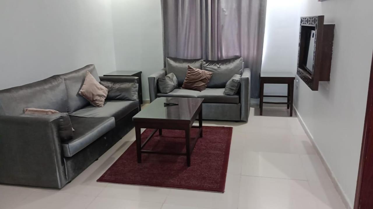 In Taibah Aparthotel Μεδίνα Εξωτερικό φωτογραφία